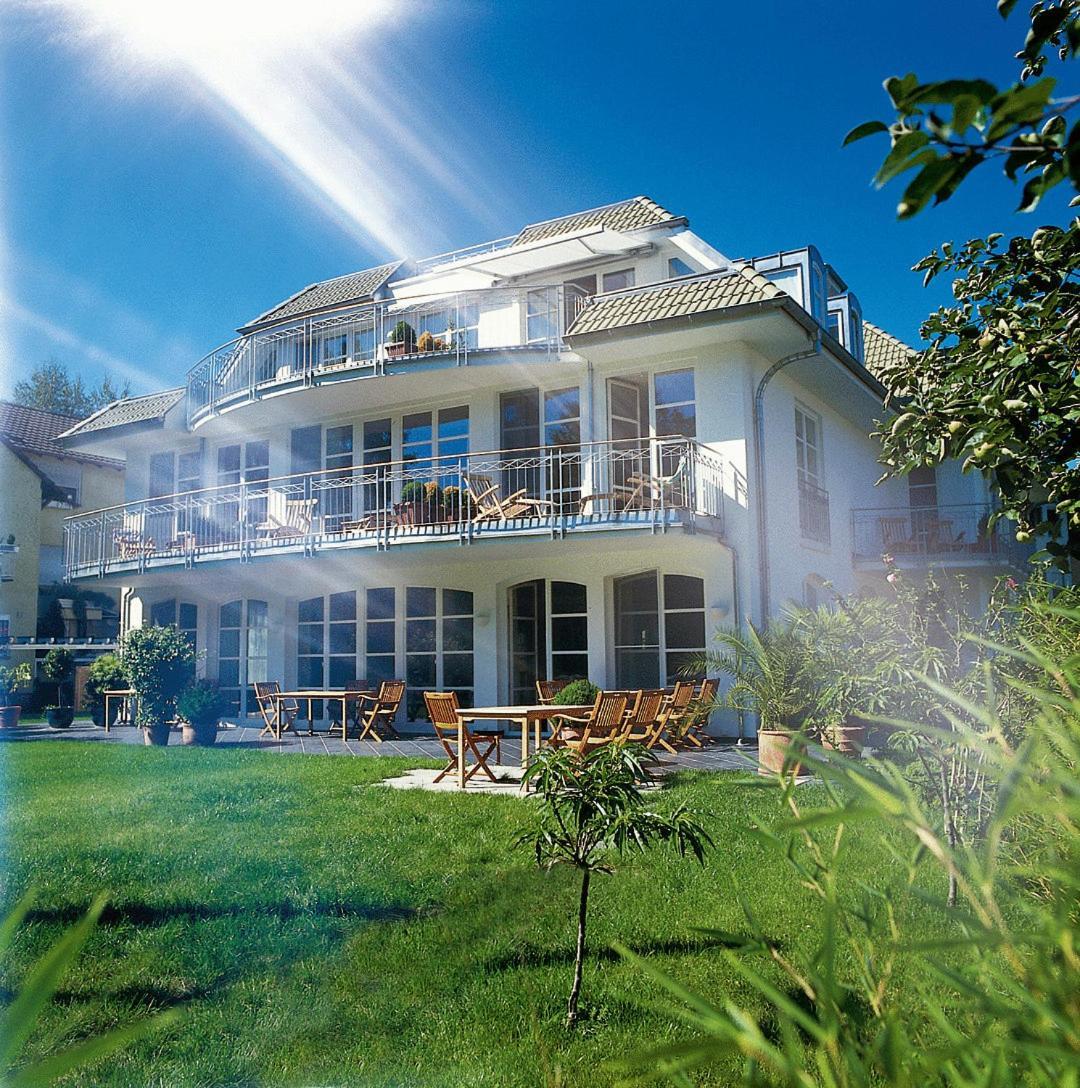 Artvilla Am See - Offen April Bis 18 Oktober 2025 Radolfzell am Bodensee Buitenkant foto